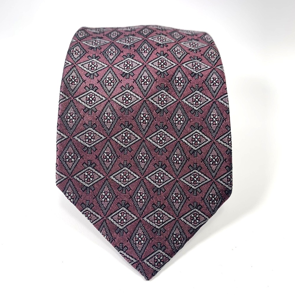 Vintage Christian Dior Mens Tie Purple w/ Gray Daimond Pattern Poly Silk Blend - Picture 5 of 5